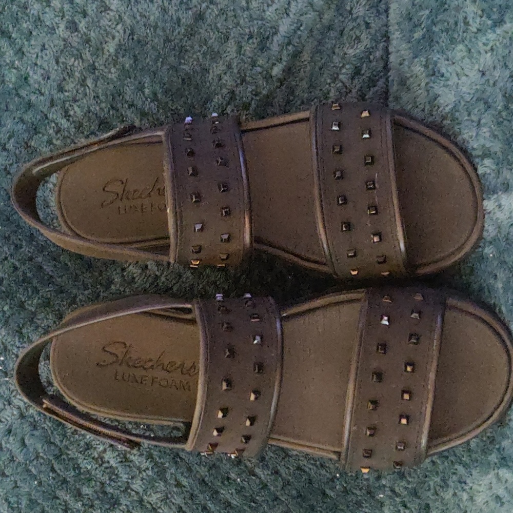 Skechers Foamies black size 9 sandals